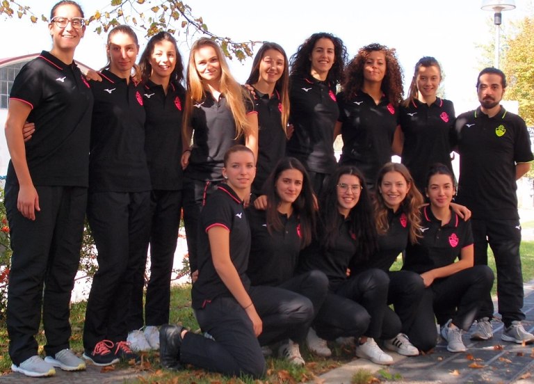 School Volley - partenza per Orsogna La Faroplast School Volley Perugia inizia male ad Orsogna