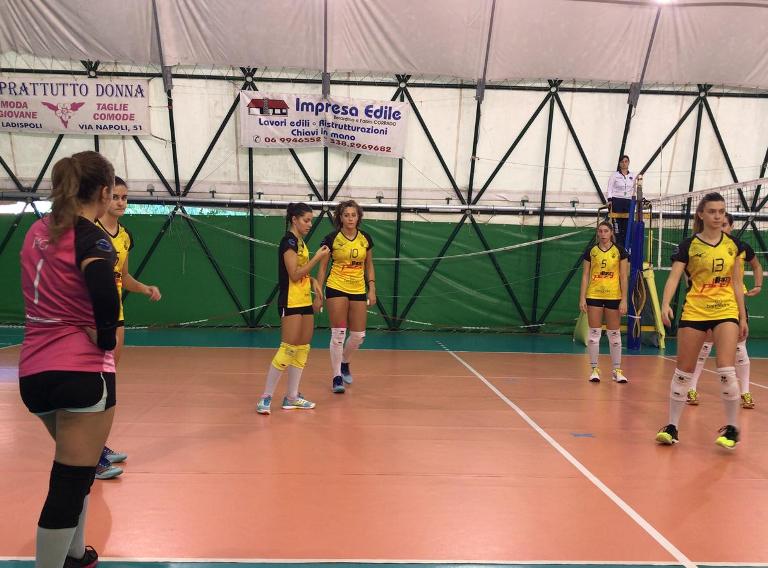 School Volley Perugia (inizio gara) Ancora una sconfitta per la Faroplast School Volley Perugia