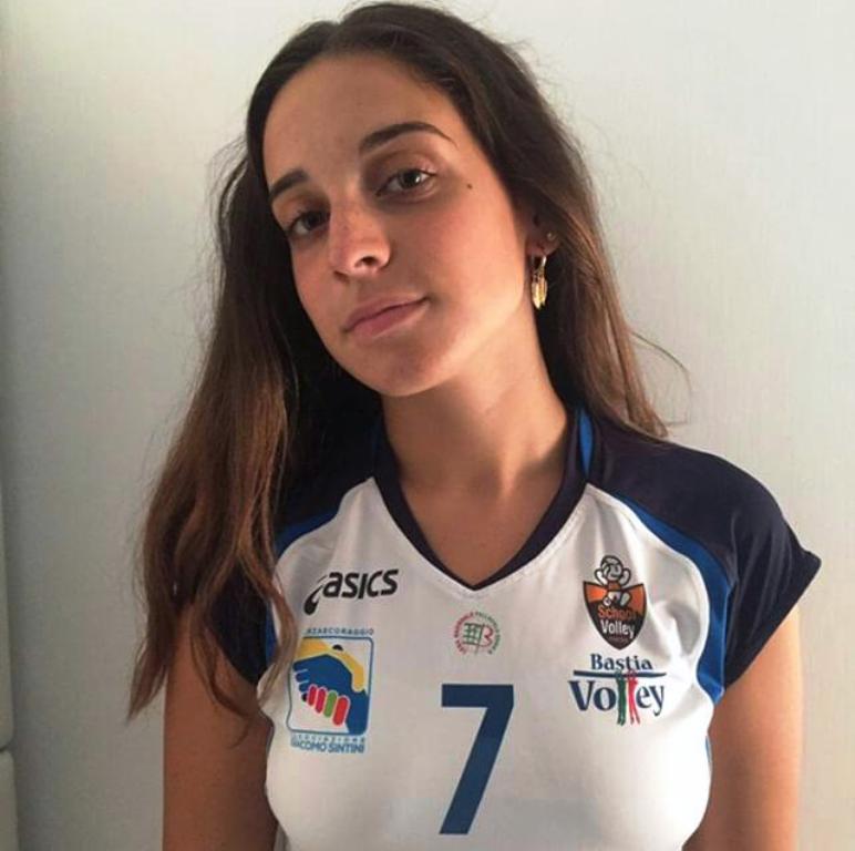 Elena Patrignani Elena Patrignani rafforza la batteria di schiacciatrici
